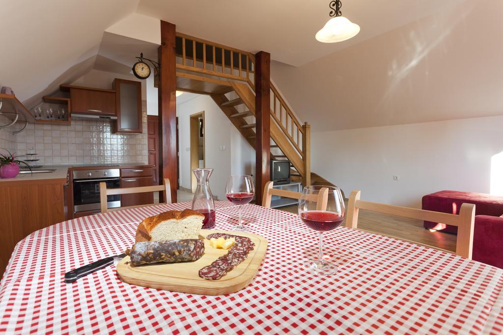 Vineyard Cottage Lustek Novo Mesto Cameră foto